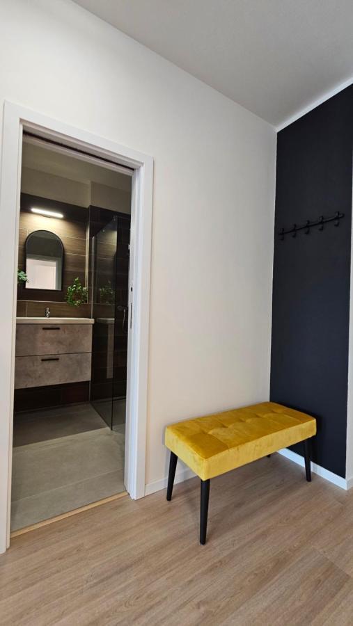 2 Room Apartment, New Building, Bosakova Street, 29 براتسيلافا المظهر الخارجي الصورة