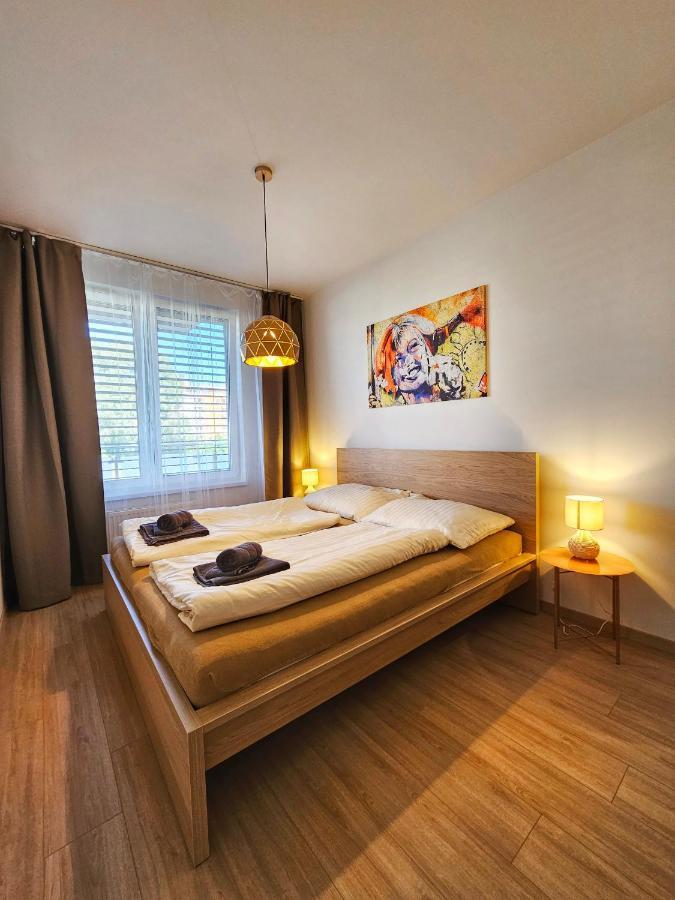 2 Room Apartment, New Building, Bosakova Street, 29 براتسيلافا المظهر الخارجي الصورة